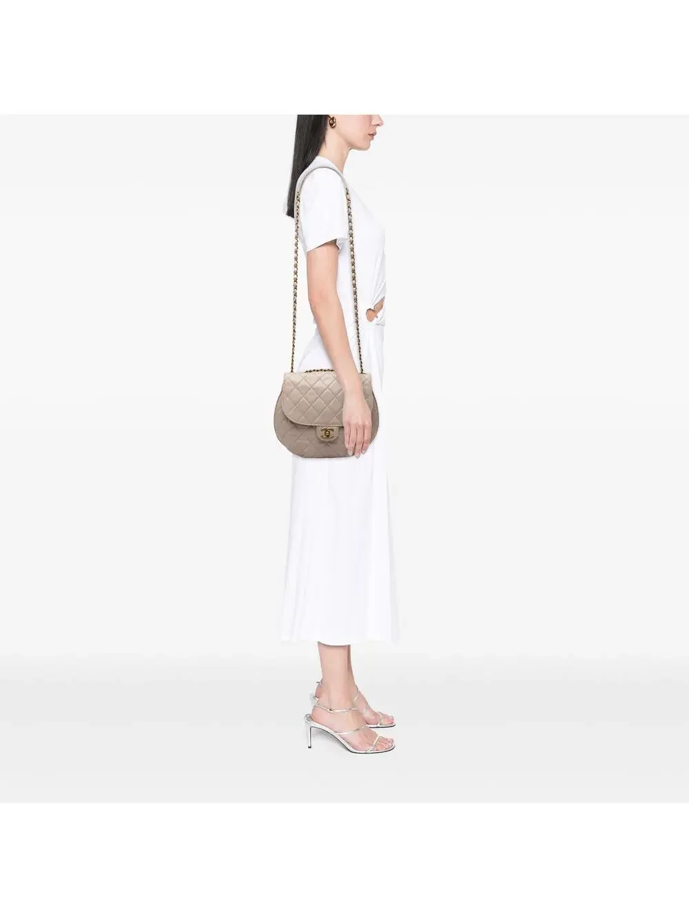 Chanel Dubai Messenger Bag Quilted Aged #339368C26B